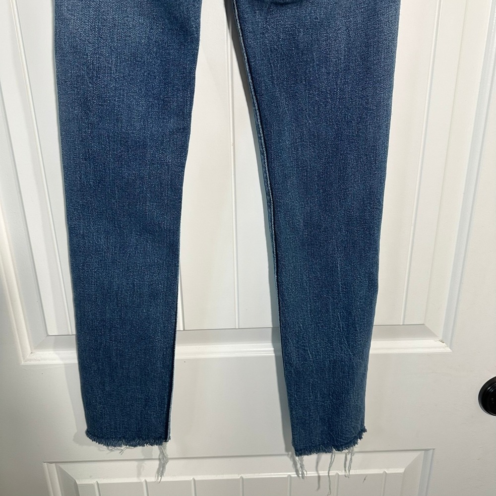 RE/DONE High Rise Ankle Crop Distressed Raw Hem Blue Jeans Size 23 - Picture 6 of 13